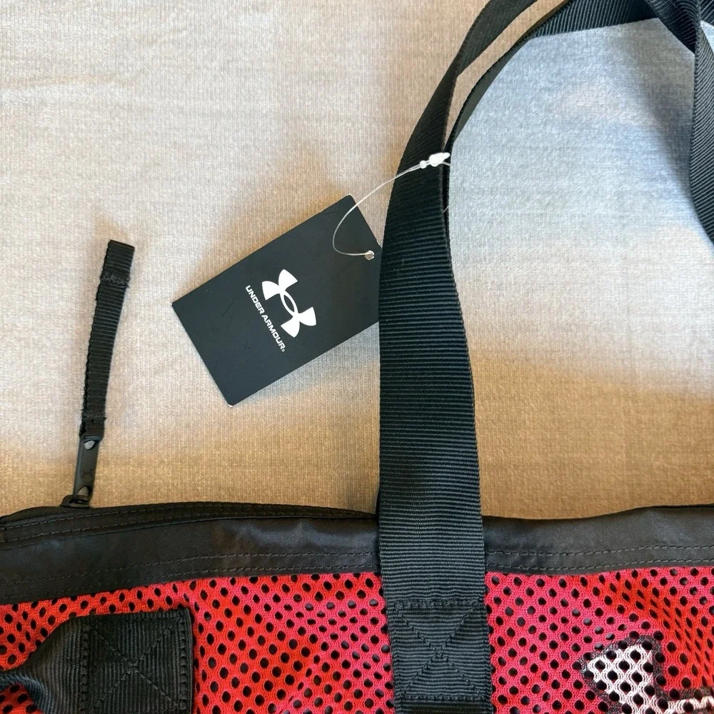 Under Armour UA Undeniable Mesh Duffle Gym Bag Red Black Large Tote NEW